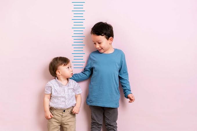 Cách ghi lại chiều cao để theo dõi tăng trưởng